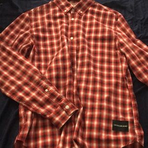 Men’s size M Calvin Klein button up